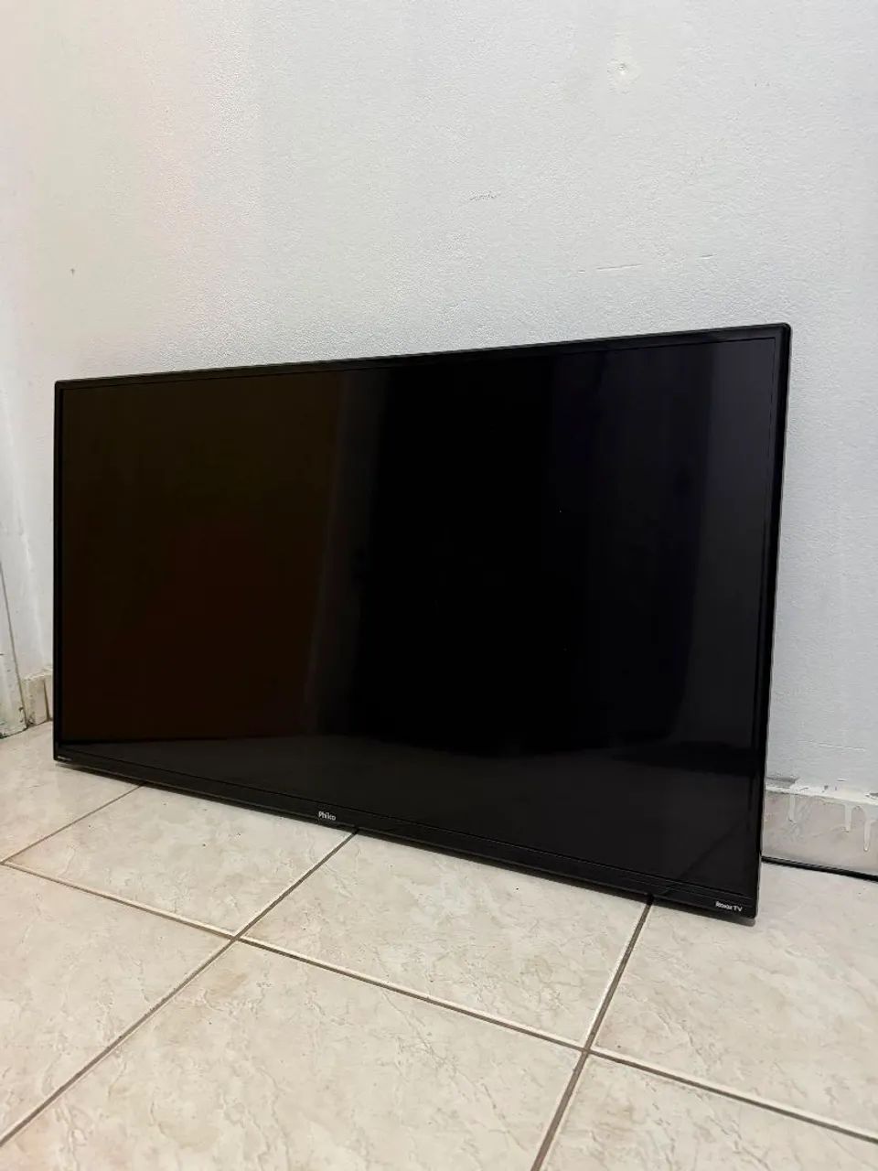 TV 42" PHILCO - ROKU TV - Foto 2