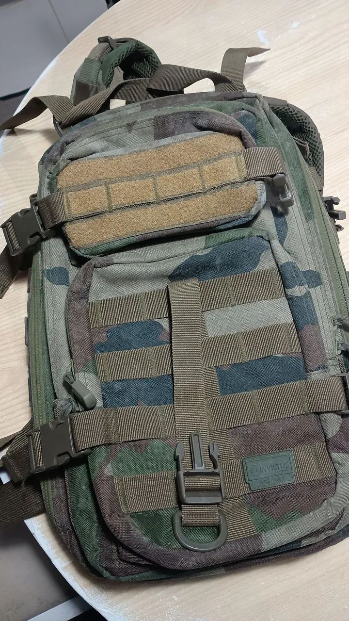 Invictus mochila 