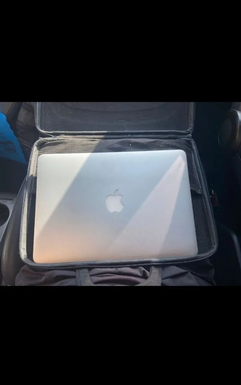 Macbook Pro 2015 - Foto 2