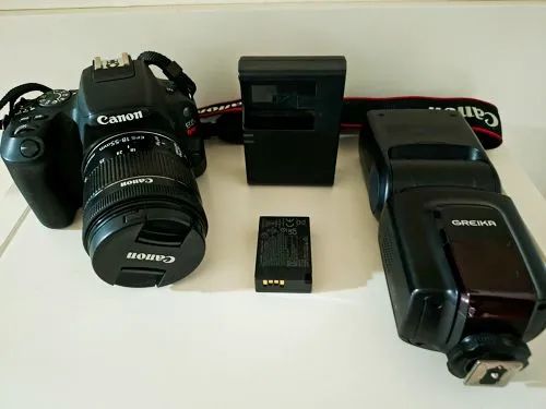 Canon SL2 - câmera fotografica