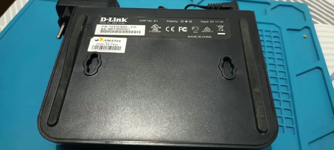 Switch D-Link DES-1016A 16 portas 10/100 Mbps - Foto 2