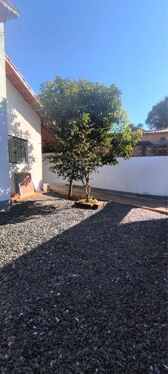 Casa com barracão oportunidade 