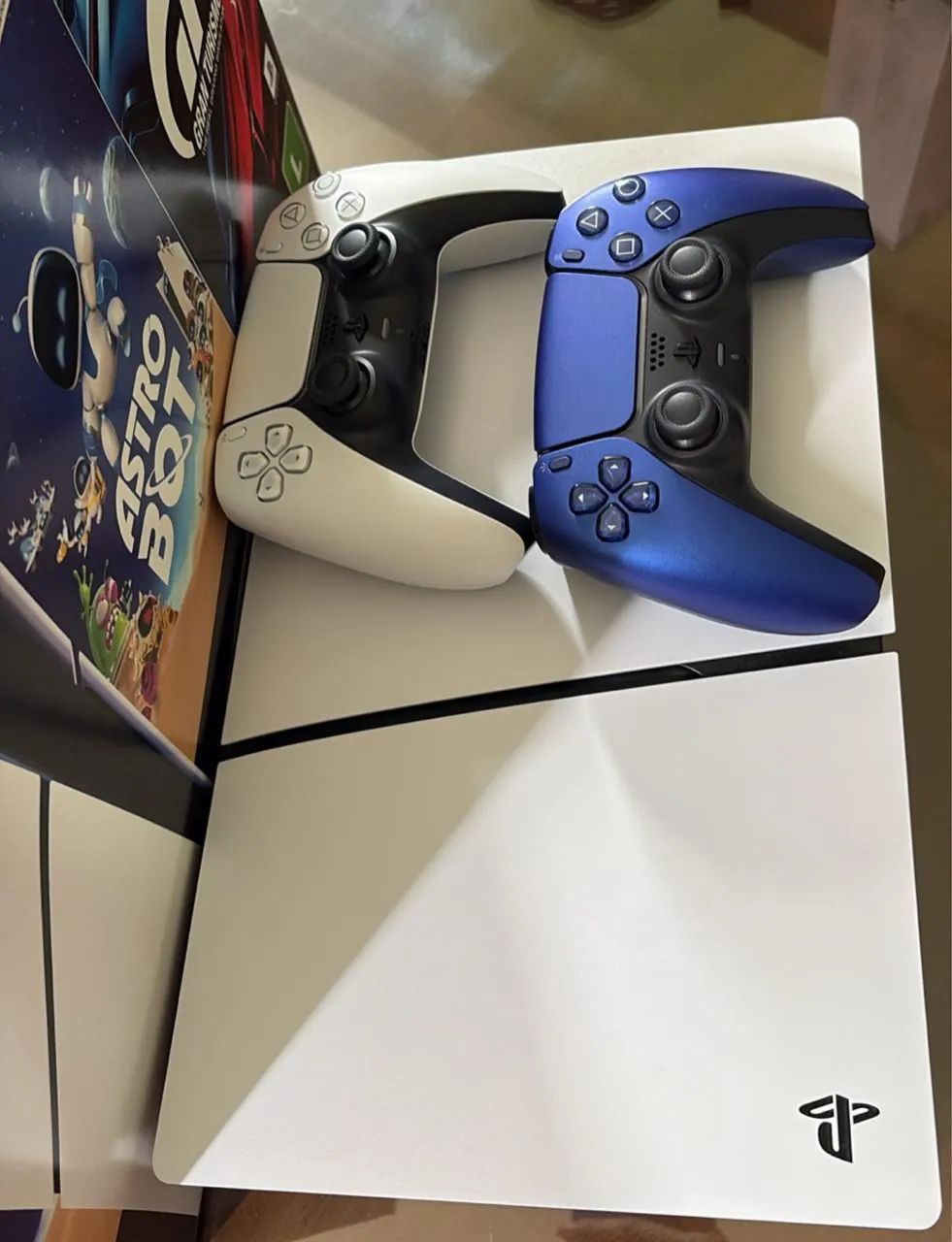 Vendo ps5 semi novo (menos de 4 meses de uso), 825gb - Foto 4