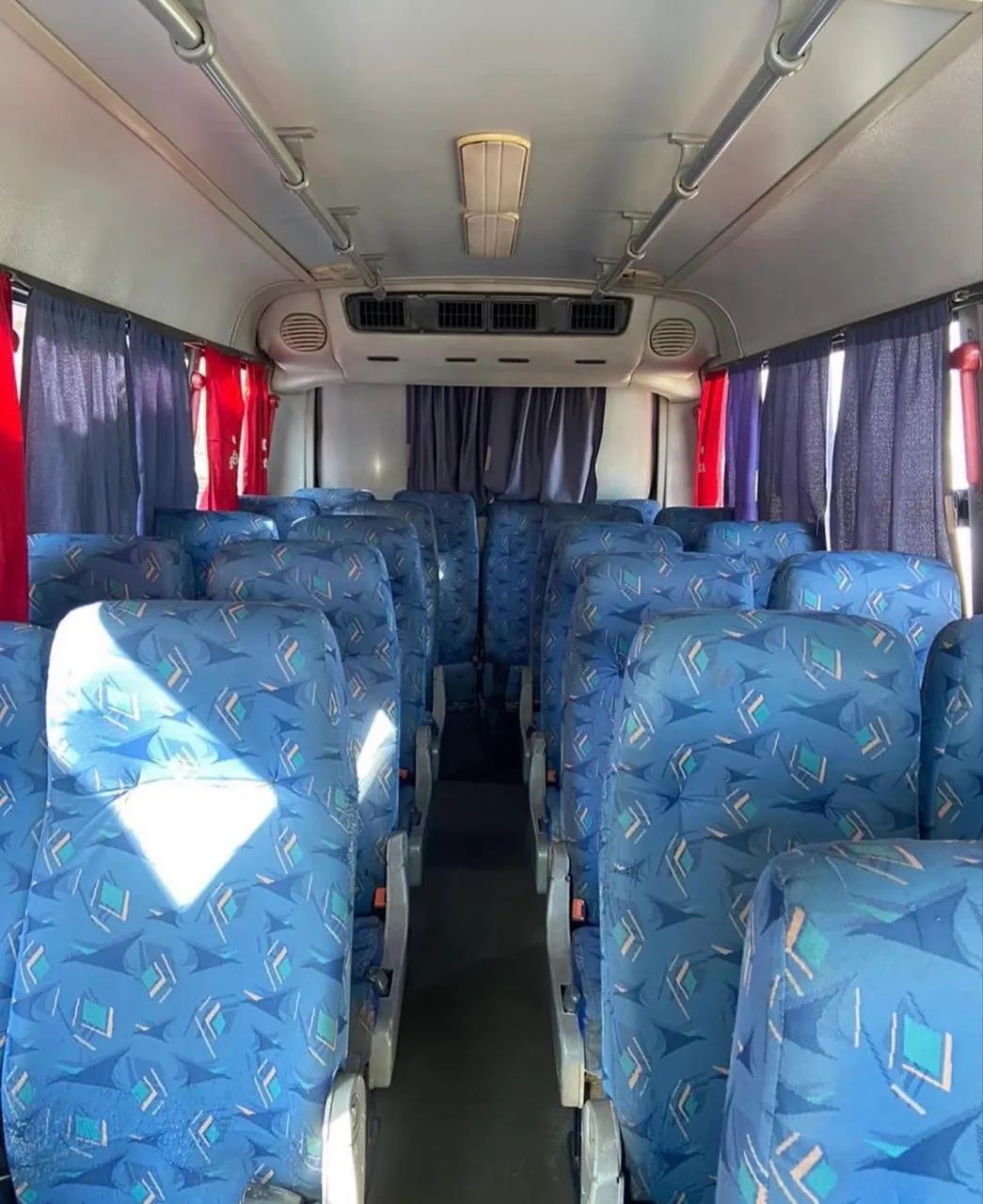 MICROÔNIBUS  - Foto 5