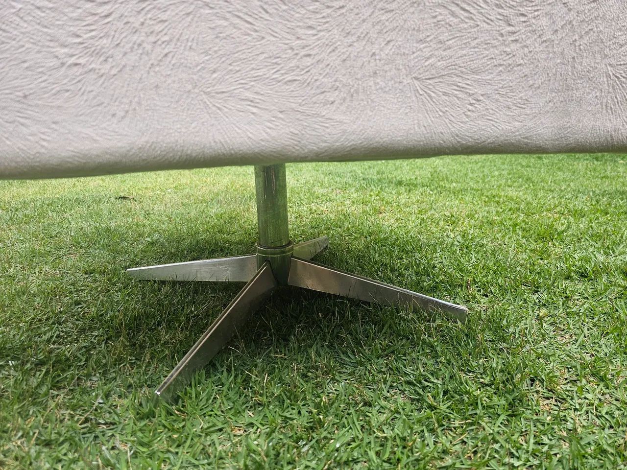  Poltronas giratória  - Foto 3