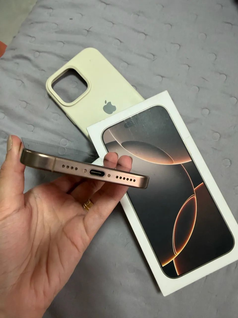 iPhone 16 pro Max - Foto 3