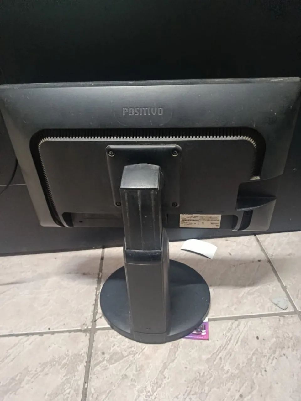 Monitor vira a tela - Foto 4