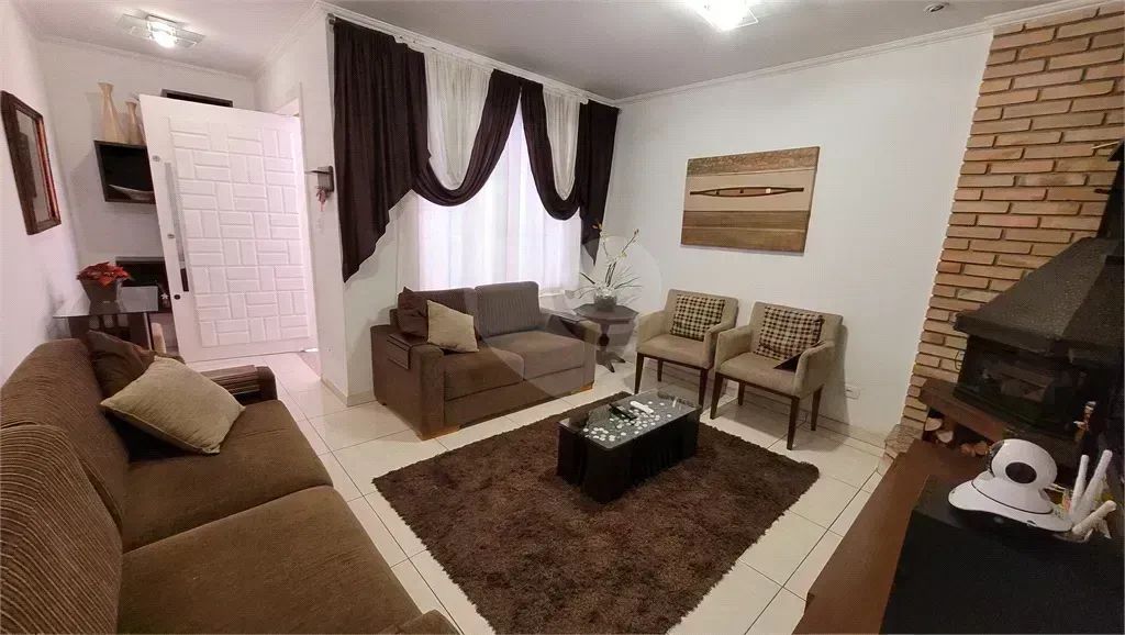 Casa com 3 dormitórios à venda na Vila Romana - Foto 2