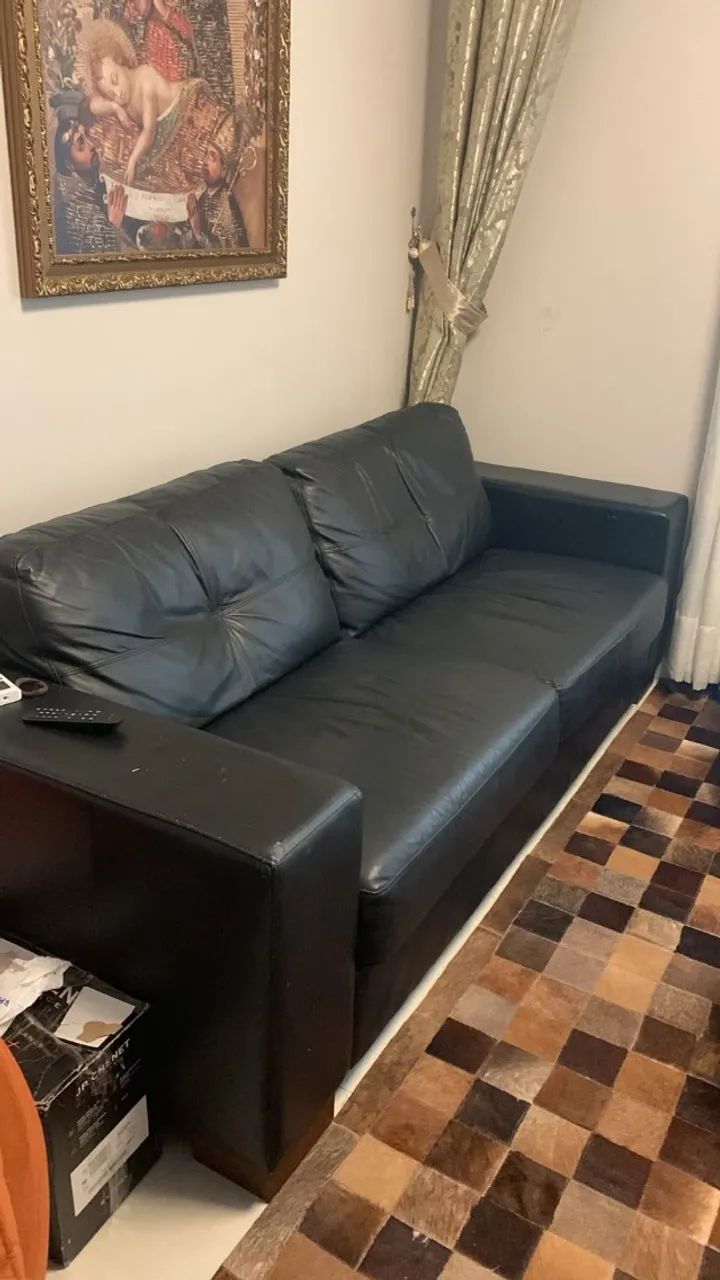 Sofá em couro legítimo de dois lugares preto - Foto 2