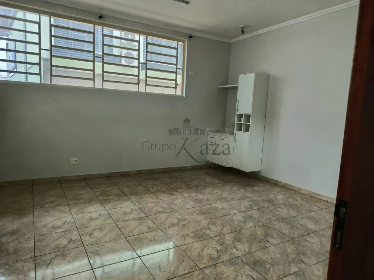 Oportunidade - Sala Comercial - Jardim Augusta - 30m².
