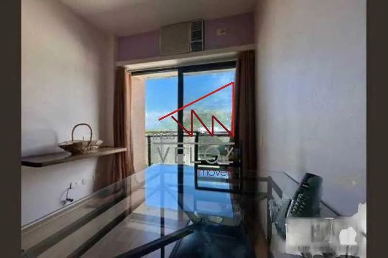 Flat em Prédio cobiçado - Rua nobre do Leblon - Foto 3