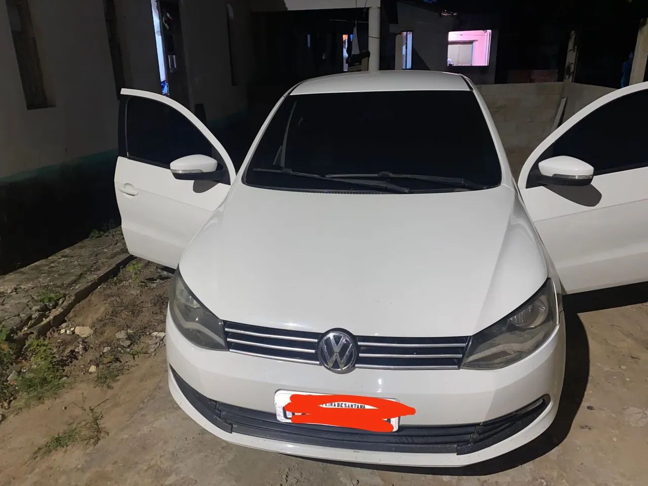 Volkswagen Voyage 2015