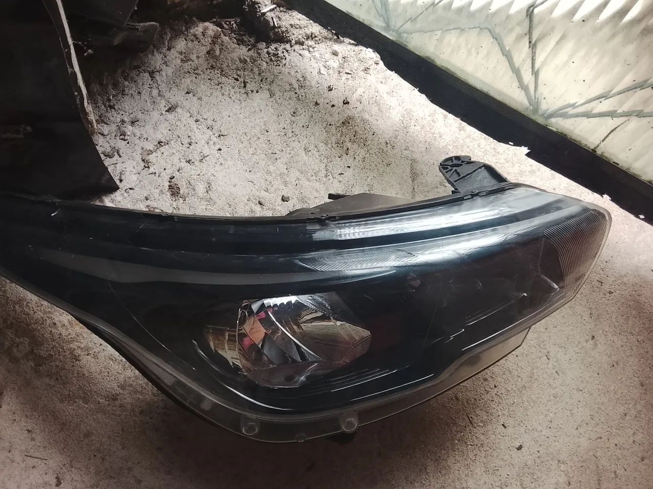 Farol de argo cronos com Led  Ld - Foto 2