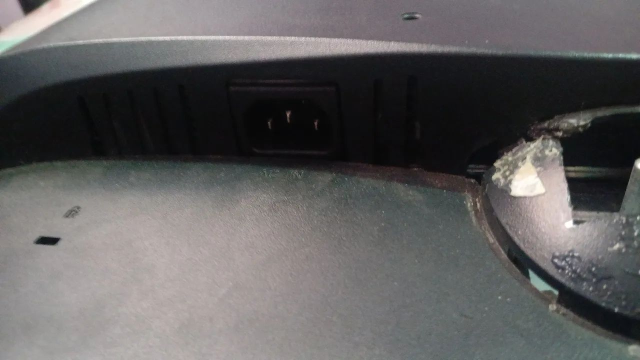 Monitor AOC