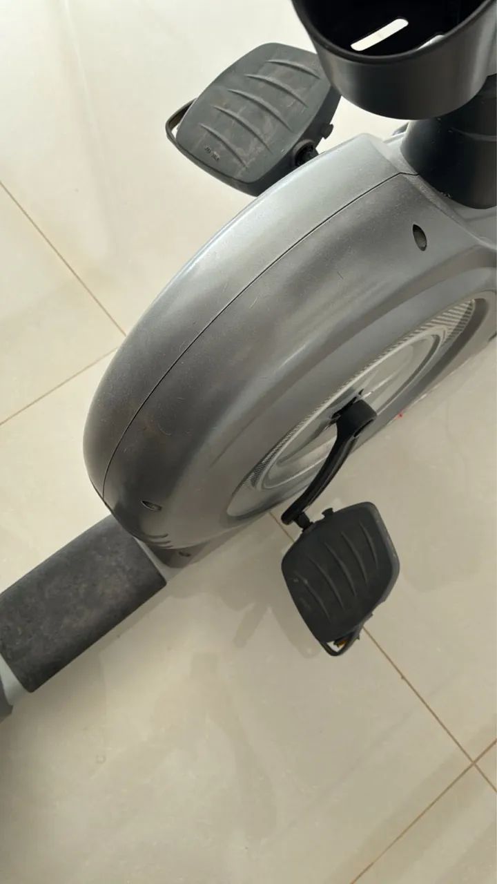 Bicicleta Ergométrica Kikos KR9.9L - Foto 3