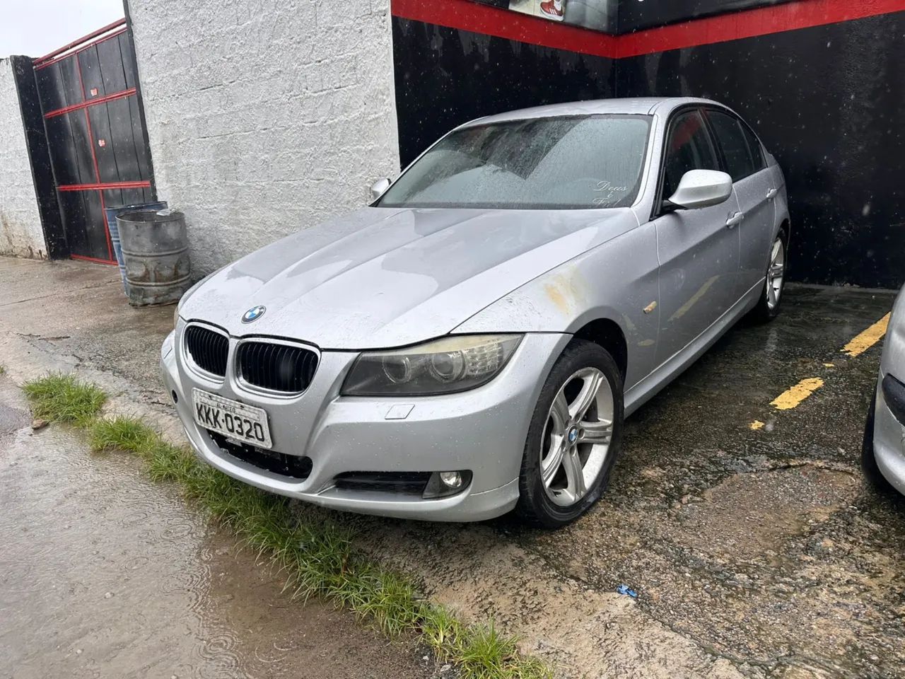 BMW 320I A 2010 - Foto 2
