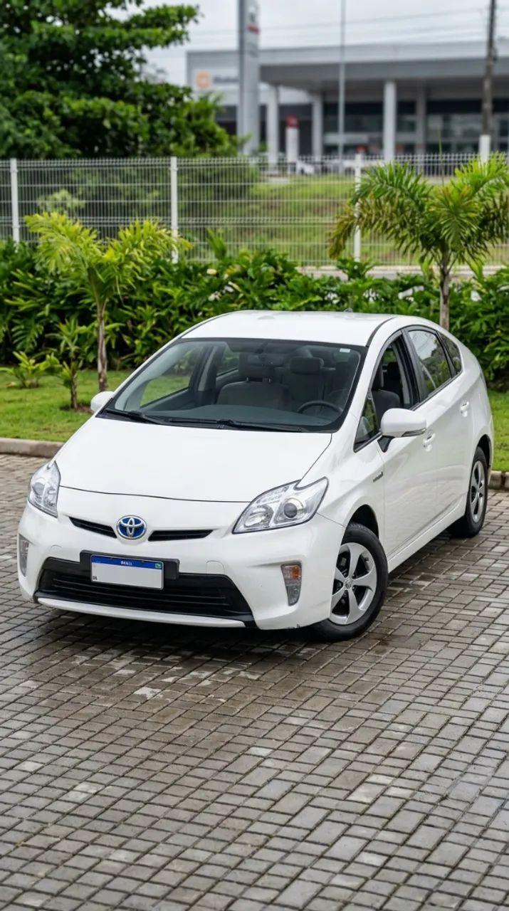 Toyota Prius PRIUS 1.8 16V 5p Aut. (Híbrido) 2015