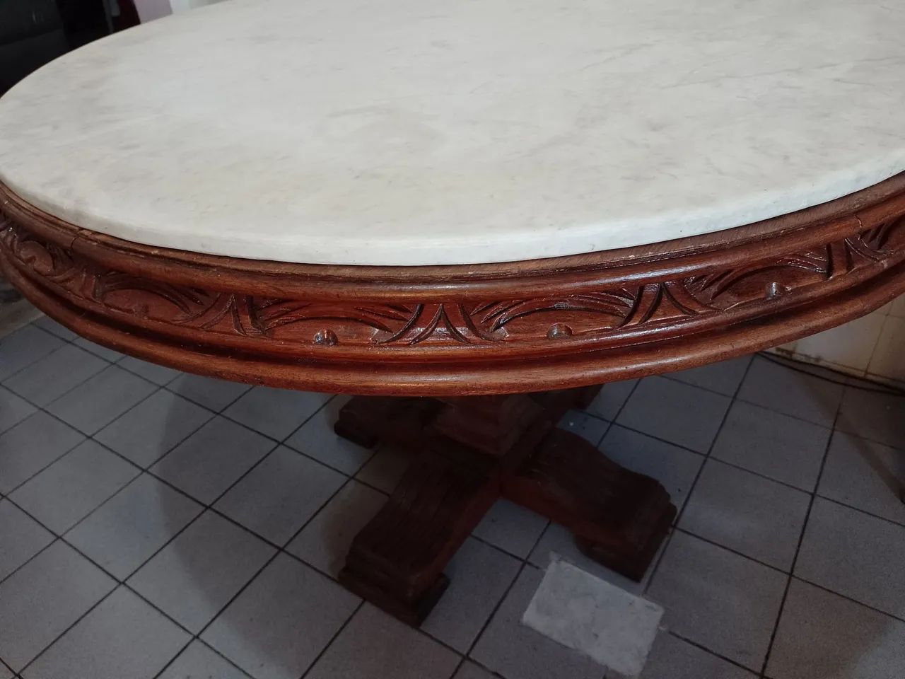 Mesa de madeira antiguidade 