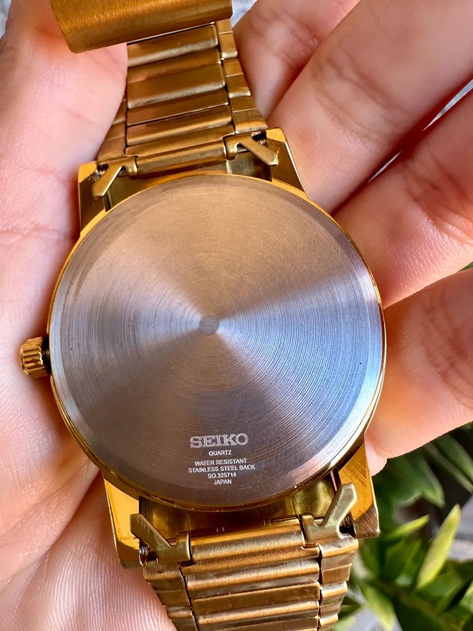 RELÓGIO SEIKO QUARTZ DOURADO  - Foto 3
