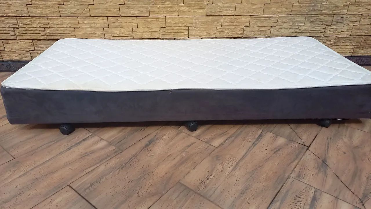 Entrego : Cama auxiliar com colchão de molas embutido  - Foto 4