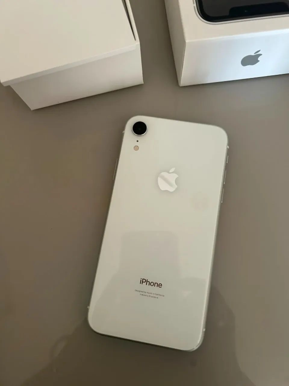 -iPhone X impecável, na caixa original - Foto 3