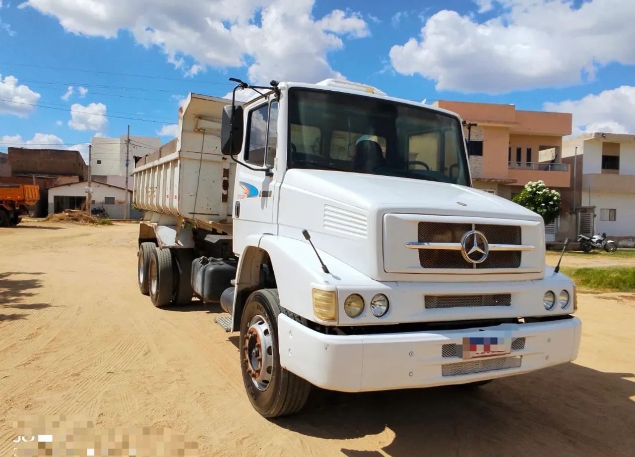 Mercedes BENZ 1620 ano 2000 - Foto 4
