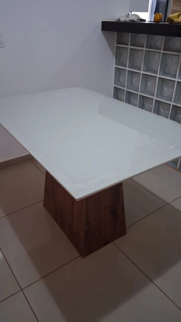 Mesa Quatro lugares c/ Cadeiras 