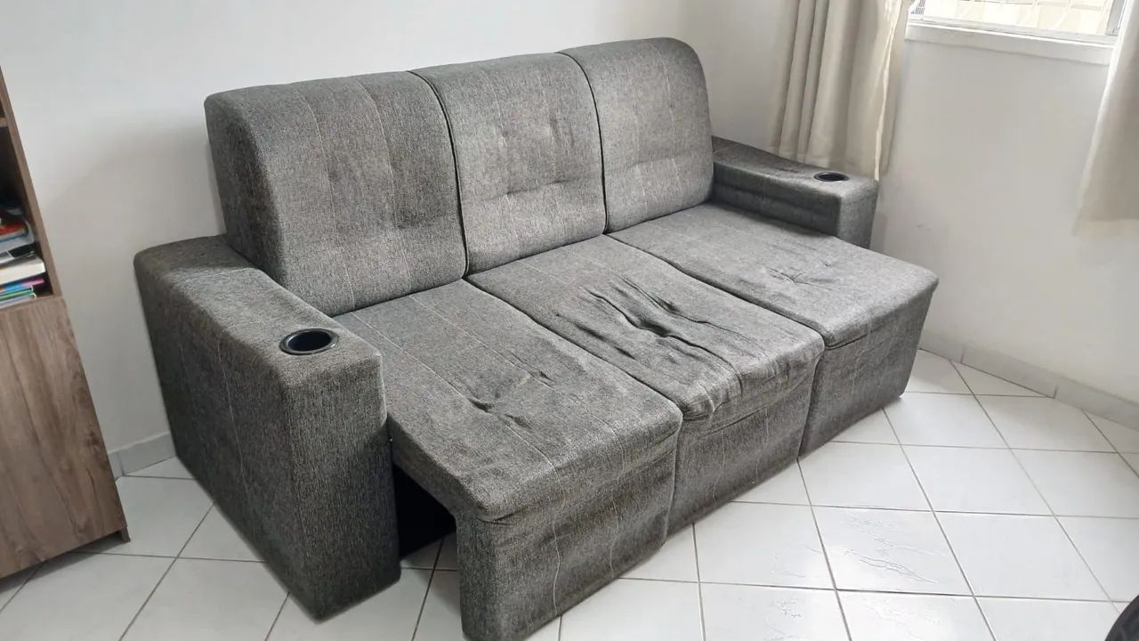 Vendo Sofá 3 Lugares - Foto 5