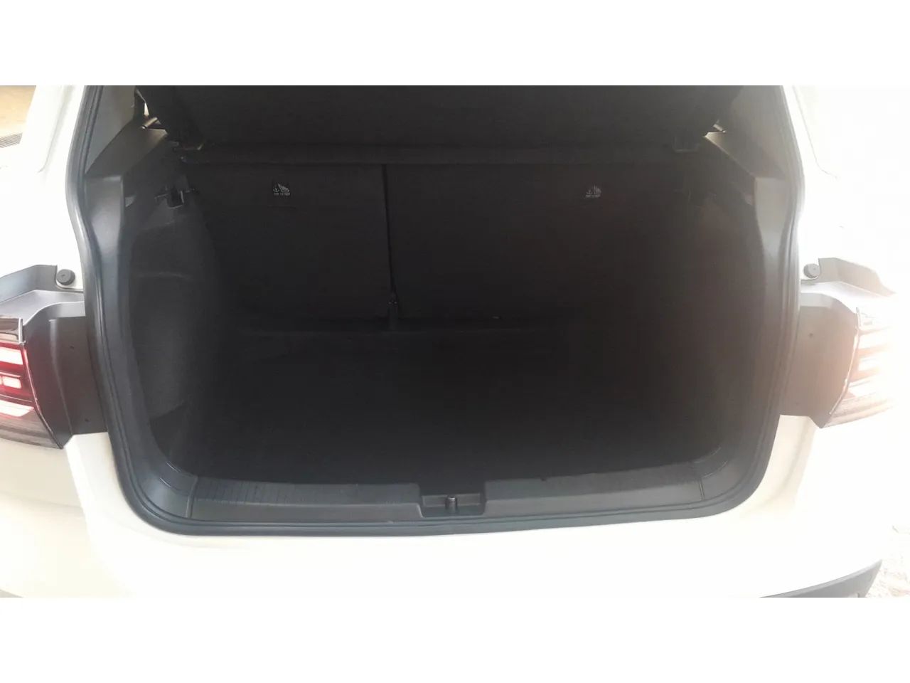 Volkswagen T-Cross 1.0 TSI Flex 12V 5P Aut., foto 14 de 16