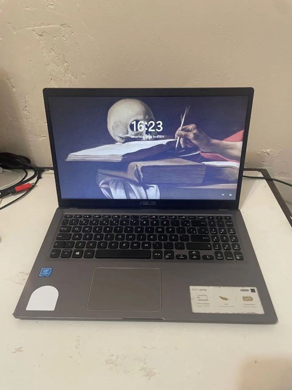 Notebook Asus Celeron N4020 - 4Gb - Pra vender logo!