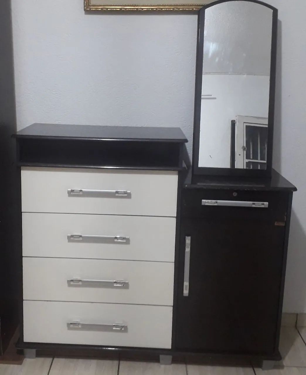 Cômoda sapateira