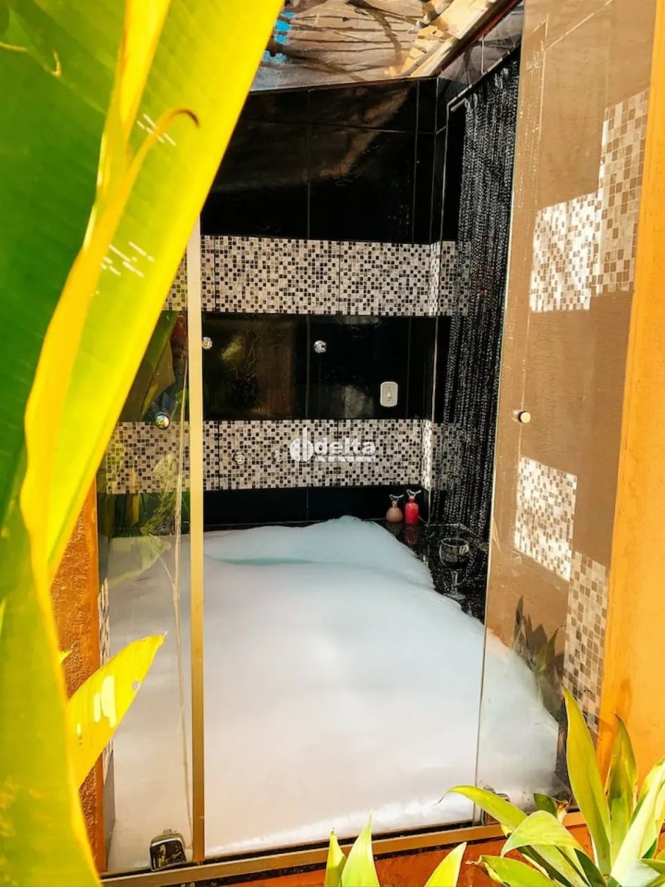 Chácara mobiliada disponível para locação e venda no bairro Chácaras Eldorado em Uberlândi - Foto 12