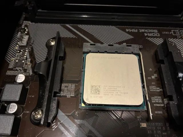 Processador AMD Ryzen 7 ENG SAMPLE Eq. 4700G - 8 núcleos e 16 threads - Foto 5