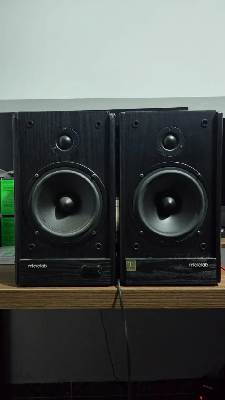 Par de monitor de estúdio Alesis M1 Active MK 2 - Equipamentos e