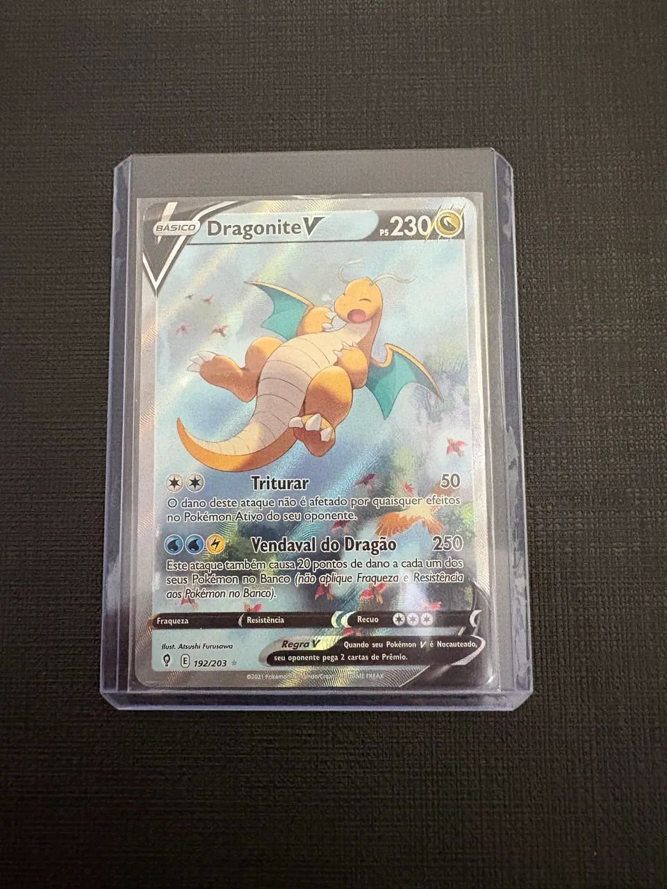 Dragonite V SAR mp-sp céus em evoluções carta Pokémon.  - Foto 2