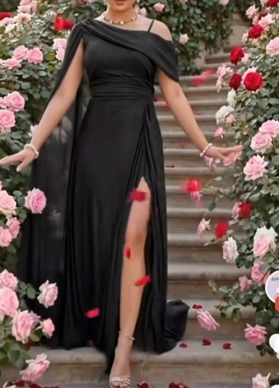 Vestido de festa usado uma única vez durante 2 horas
