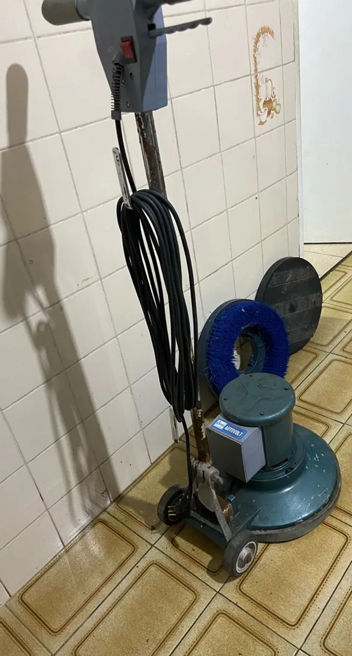 ENCERADEIRA CLEAN BIVOLTS - 1.100,00 - Foto 3