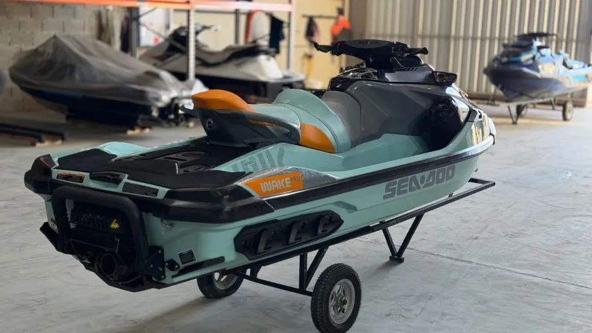 Seadoo Wake pro 230 2023  66 hora - Foto 2
