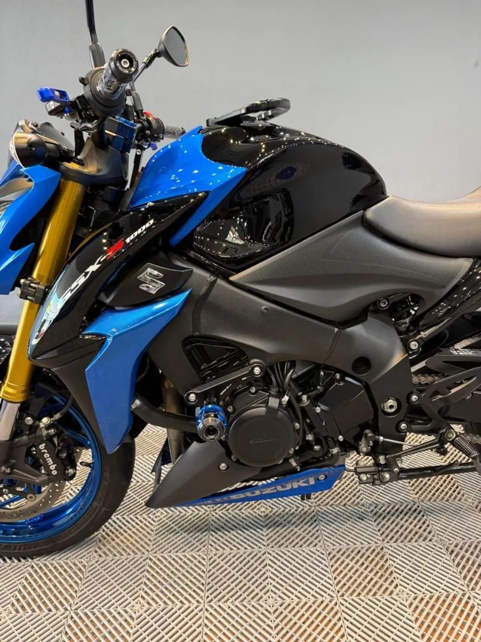 GSX-S1000 super conservada!! 