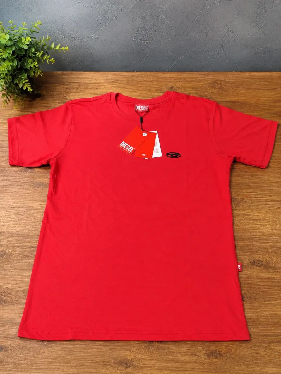 T- Shirt