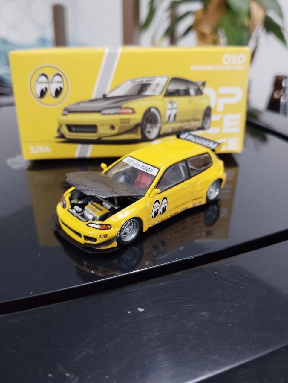Pop Race Honda Civic MOON Pandem 