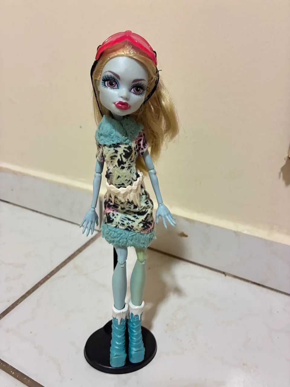 Abby bominable aula de arte