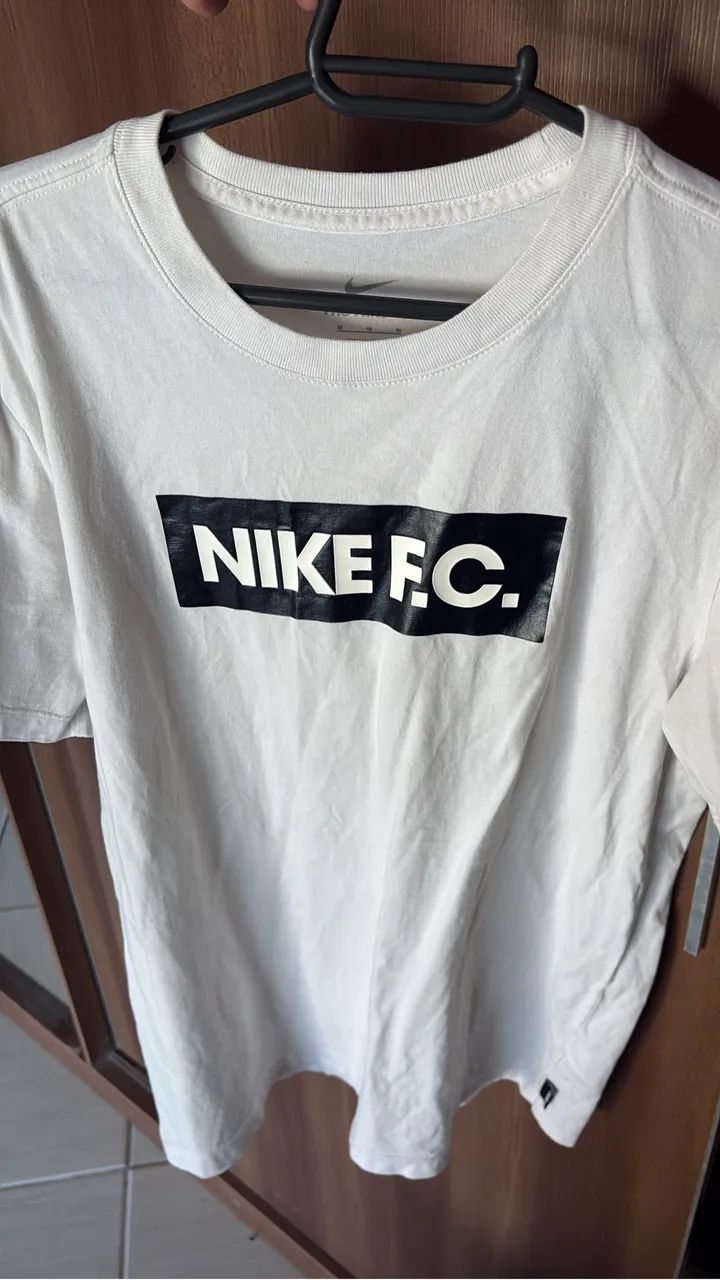 Camiseta Nike - Tamanho P