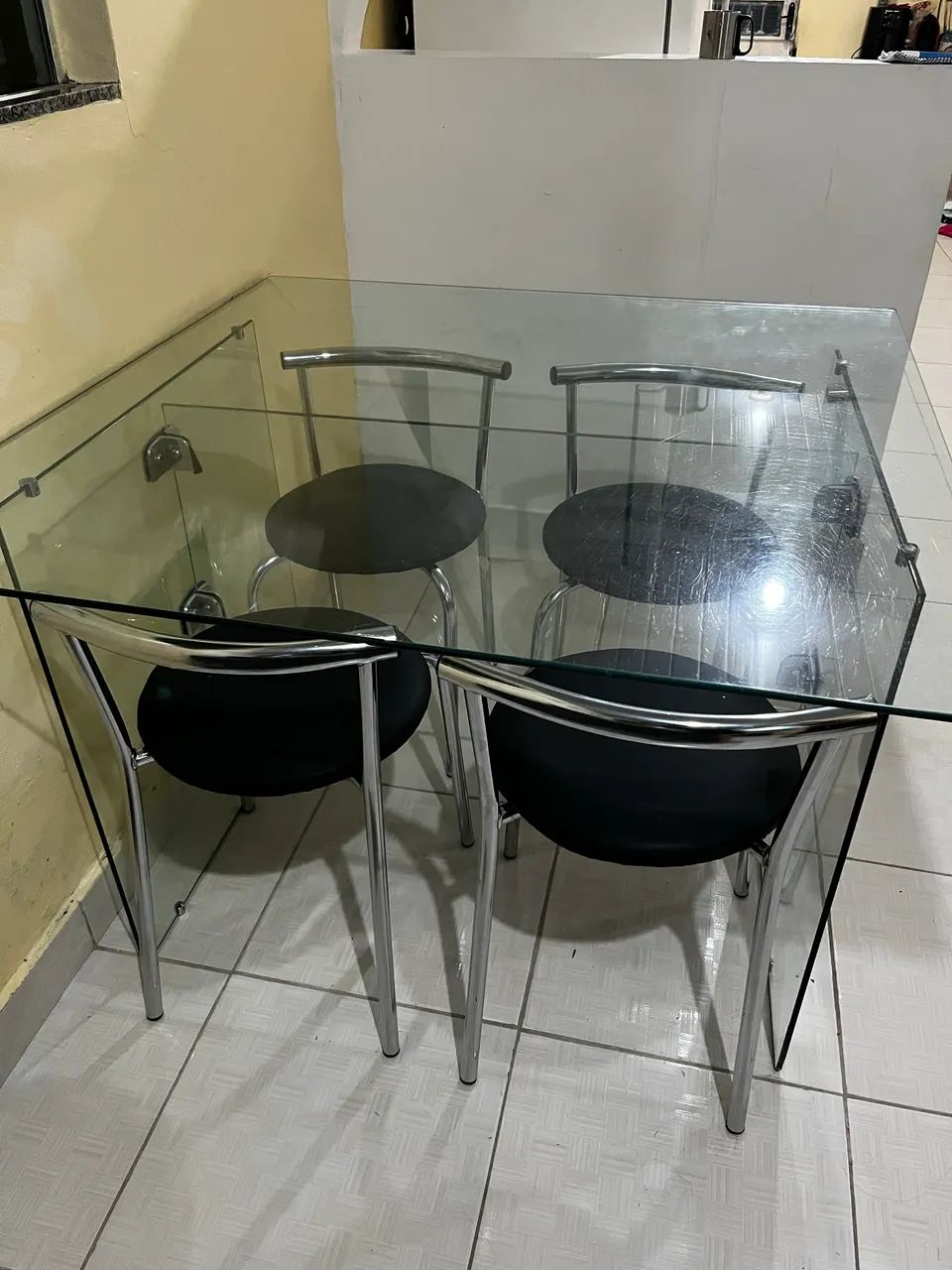 Mesa com cadeiras  - Foto 3