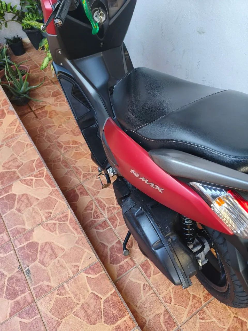 Vendo moto scooter ou troco por  moto de maio cilindrada - Foto 2