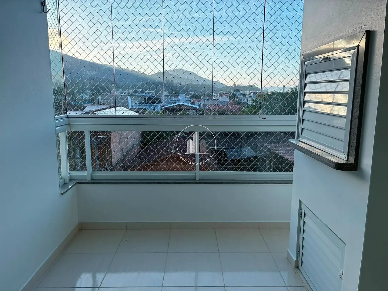 Apartamento 3 Quartos com 1 Suíte e 77m² - Fundos - Foto 5