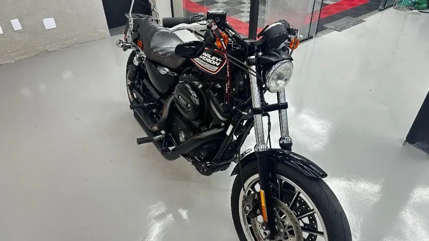 Harley Davidson 883R - Foto 3