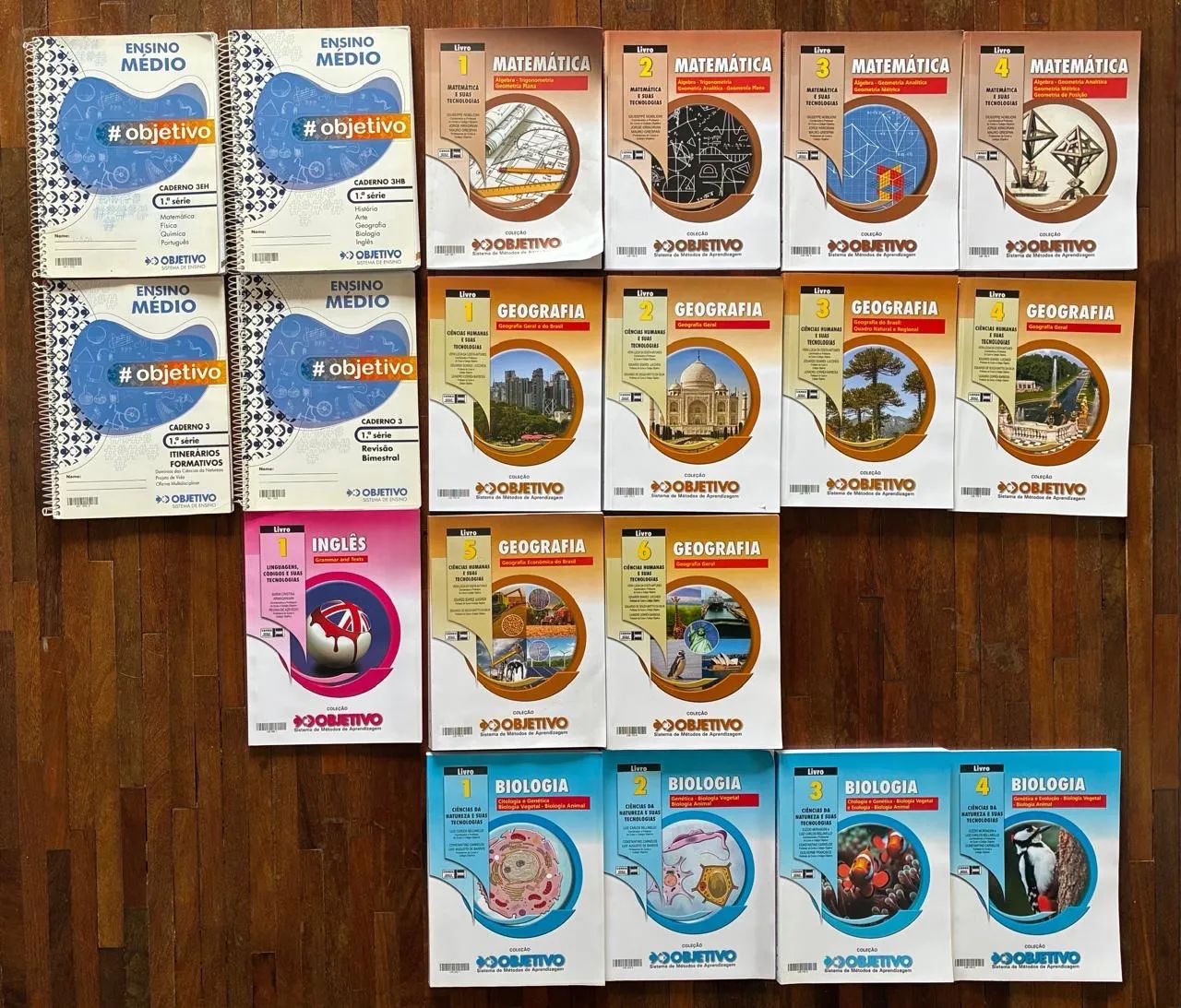 Apostilas Objetivo 2024 - Livros e revistas - Vila Alexandria, São