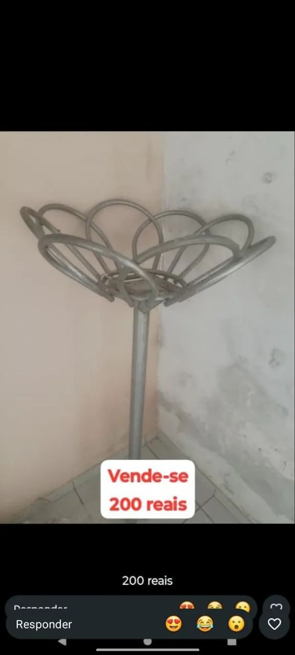 Lixeira de calçada 