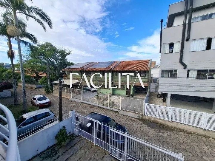 Casa com 2 quartos no bairro Cachoeira do Bom Jesus, Florianópolis - Foto 3